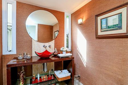 Casa à venda com 878m², 4 quartos e 8 vagas Casa à venda com 878m², 4 quartos e 8 vagasFoto 09