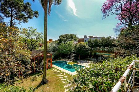 Casa à venda com 878m², 4 quartos e 8 vagas Casa à venda com 878m², 4 quartos e 8 vagasFoto 48