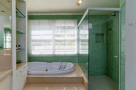 Casa à venda com 878m², 4 quartos e 8 vagas Casa à venda com 878m², 4 quartos e 8 vagasFoto 51