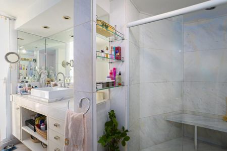 Casa à venda com 878m², 4 quartos e 8 vagas Casa à venda com 878m², 4 quartos e 8 vagasFoto 57
