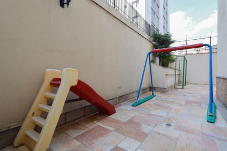 Apartamento à venda com 490m², 4 quartos e 5 vagas Apartamento à venda com 490m², 4 quartos e 5 vagasÁrea comum - Playgroud