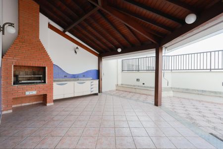 Apartamento à venda com 490m², 4 quartos e 5 vagas Apartamento à venda com 490m², 4 quartos e 5 vagasChurrasqueira
