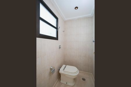 Apartamento à venda com 490m², 4 quartos e 5 vagas Apartamento à venda com 490m², 4 quartos e 5 vagasBanheiro social