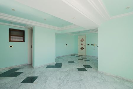Apartamento à venda com 490m², 4 quartos e 5 vagas Apartamento à venda com 490m², 4 quartos e 5 vagasCozinha 2