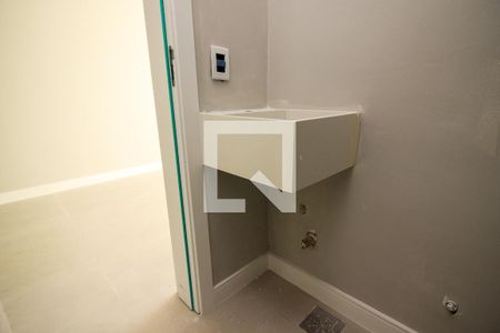 Casa de condomínio à venda com 167m², 4 quartos e 2 vagas Casa de condomínio à venda com 167m², 4 quartos e 2 vagasLavabo