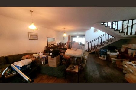 Casa à venda com 392m², 3 quartos e 4 vagas