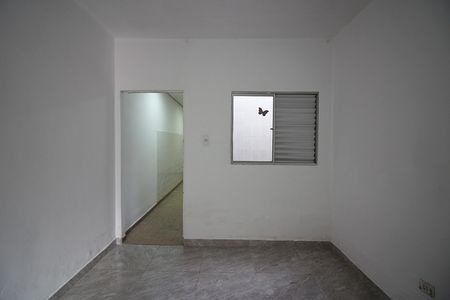 Casa para alugar com 75m², 2 quartos e 1 vagaSala 