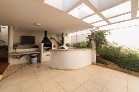 Apartamento à venda com 115m², 3 quartos e 2 vagasChurrasqueira