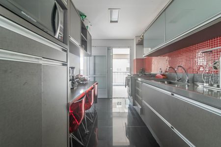 Apartamento à venda com 115m², 3 quartos e 2 vagasCozinha