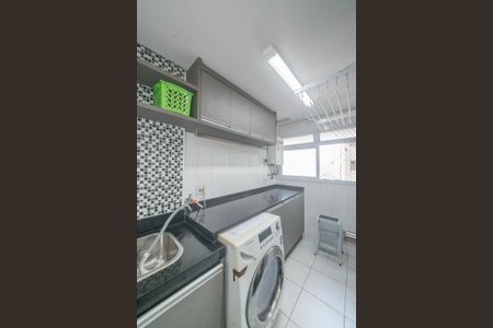 Apartamento à venda com 115m², 3 quartos e 2 vagasLavanderia