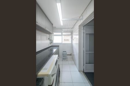 Apartamento à venda com 115m², 3 quartos e 2 vagasLavanderia