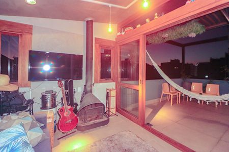 Apartamento à venda com 133m², 1 quarto e 1 vaga Apartamento à venda com 133m², 1 quarto e 1 vagaCobertura