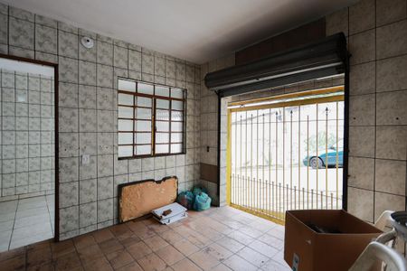 Casa à venda com 275m², 2 quartos e 2 vagas Casa à venda com 275m², 2 quartos e 2 vagasÁrea Privativa