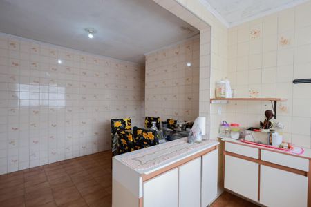 Casa à venda com 275m², 2 quartos e 2 vagas Casa à venda com 275m², 2 quartos e 2 vagasCozinha