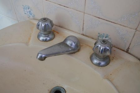 Casa à venda com 275m², 2 quartos e 2 vagas Casa à venda com 275m², 2 quartos e 2 vagasBanheiro da Suíte