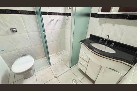 Apartamento à venda com 105m², 3 quartos e 2 vagas Apartamento à venda com 105m², 3 quartos e 2 vagasBanheiro