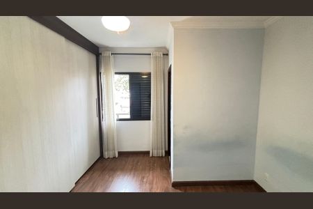 Apartamento à venda com 105m², 3 quartos e 2 vagas Apartamento à venda com 105m², 3 quartos e 2 vagasSuite