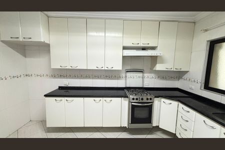 Apartamento à venda com 105m², 3 quartos e 2 vagas Apartamento à venda com 105m², 3 quartos e 2 vagasCozinha