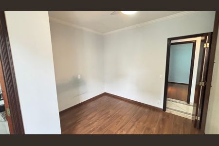 Apartamento à venda com 105m², 3 quartos e 2 vagas Apartamento à venda com 105m², 3 quartos e 2 vagasSuite