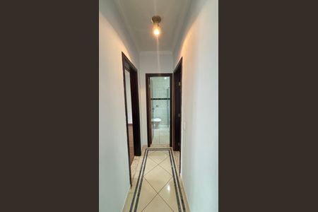 Apartamento à venda com 105m², 3 quartos e 2 vagas Apartamento à venda com 105m², 3 quartos e 2 vagasCorredor