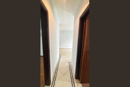 Apartamento à venda com 105m², 3 quartos e 2 vagas Apartamento à venda com 105m², 3 quartos e 2 vagasCorredor