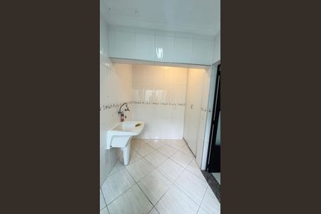 Apartamento à venda com 105m², 3 quartos e 2 vagas Apartamento à venda com 105m², 3 quartos e 2 vagasÁrea de Serviço