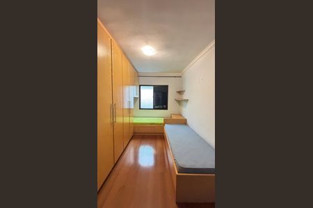Apartamento à venda com 105m², 3 quartos e 2 vagas Apartamento à venda com 105m², 3 quartos e 2 vagasQuarto 2