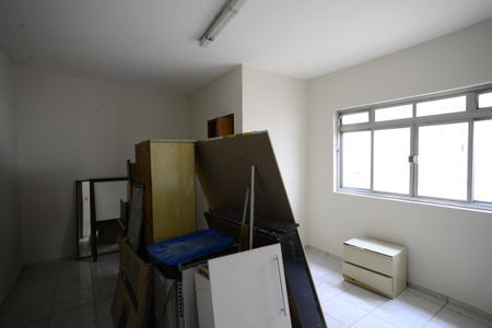 Casa à venda com 350m², 5 quartos e 5 vagasQuarto de Serviço