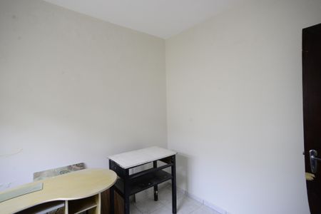 Casa à venda com 350m², 5 quartos e 5 vagasQuarto de Serviço