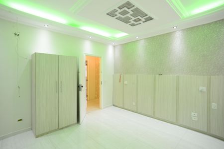 Casa à venda com 350m², 5 quartos e 5 vagasSuíte 1