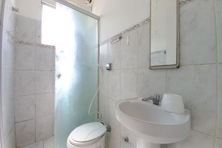 Apartamento à venda com 59m², 2 quartos e 2 vagas Apartamento à venda com 59m², 2 quartos e 2 vagasBanheiro