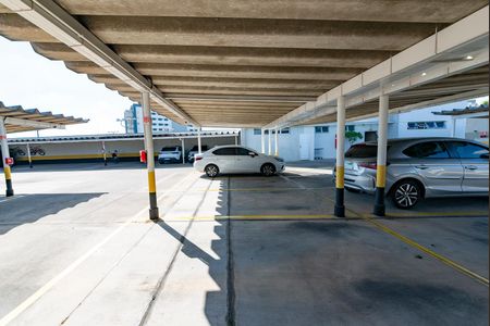 Apartamento à venda com 73m², 3 quartos e 2 vagas Apartamento à venda com 73m², 3 quartos e 2 vagasÁrea comum - Estacionamento