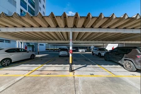 Apartamento à venda com 73m², 3 quartos e 2 vagas Apartamento à venda com 73m², 3 quartos e 2 vagasÁrea comum - Estacionamento