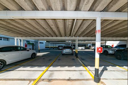 Apartamento à venda com 73m², 3 quartos e 2 vagas Apartamento à venda com 73m², 3 quartos e 2 vagasÁrea comum - Estacionamento