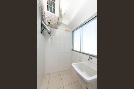 Apartamento à venda com 73m², 3 quartos e 2 vagas Apartamento à venda com 73m², 3 quartos e 2 vagasÁrea de Serviço