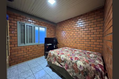 Casa à venda com 300m², 4 quartos e 2 vagas Casa à venda com 300m², 4 quartos e 2 vagasQuarto 1