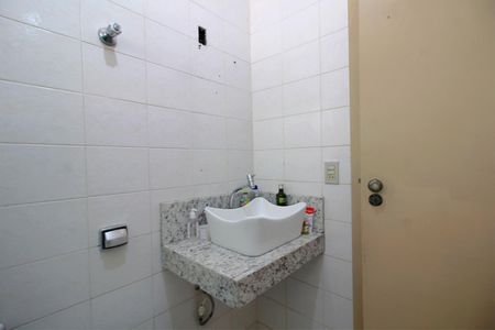 Casa à venda com 245m², 5 quartos e 6 vagasBanheiro