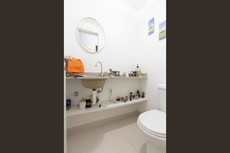 Apartamento à venda com 121m², 4 quartos e 2 vagas Apartamento à venda com 121m², 4 quartos e 2 vagasLavabo