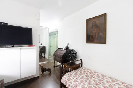 Apartamento à venda com 121m², 4 quartos e 2 vagas Apartamento à venda com 121m², 4 quartos e 2 vagasSuíte