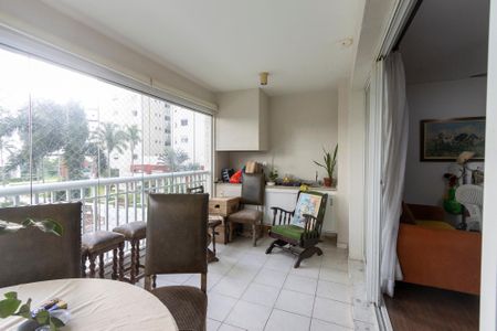 Apartamento à venda com 121m², 4 quartos e 2 vagas Apartamento à venda com 121m², 4 quartos e 2 vagasSacada