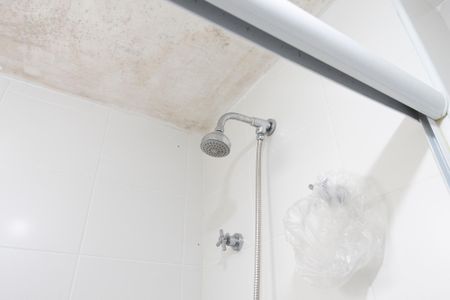 Apartamento à venda com 121m², 4 quartos e 2 vagas Apartamento à venda com 121m², 4 quartos e 2 vagasSuíte Banheiro