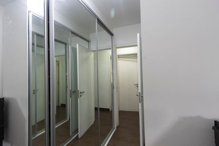 Apartamento à venda com 121m², 4 quartos e 2 vagas Apartamento à venda com 121m², 4 quartos e 2 vagasSuíte