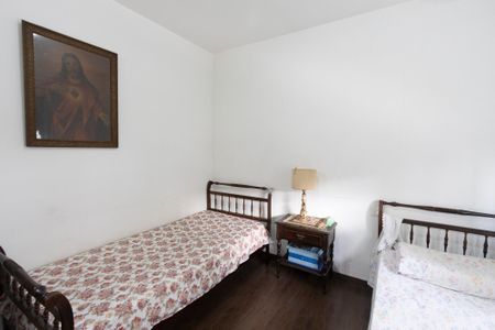 Apartamento à venda com 121m², 4 quartos e 2 vagas Apartamento à venda com 121m², 4 quartos e 2 vagasSuíte