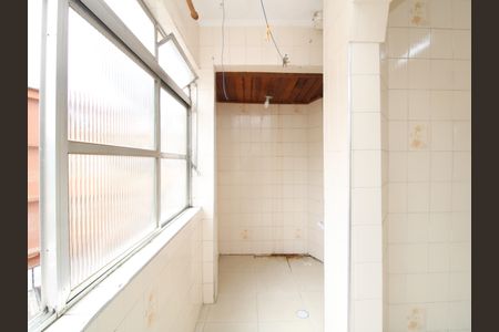 Apartamento à venda com 93m², 3 quartos e 1 vagaÁrea de Serviço