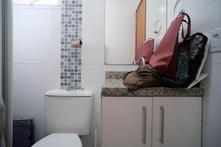 Casa de condomínio à venda com 137m², 3 quartos e 2 vagasLavabo 1