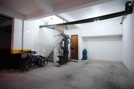 Casa de condomínio à venda com 137m², 3 quartos e 2 vagasGaragem