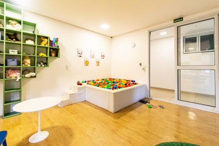 Apartamento à venda com 66m², 2 quartos e 1 vaga Apartamento à venda com 66m², 2 quartos e 1 vagaBrinquedoteca