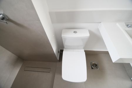 Apartamento à venda com 171m², 3 quartos e 3 vagasBanheiro /Suíte 2