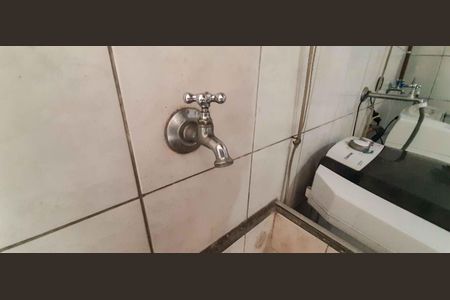 Casa à venda com 150m², 3 quartos e 2 vagas Casa à venda com 150m², 3 quartos e 2 vagasÁrea de Serviço