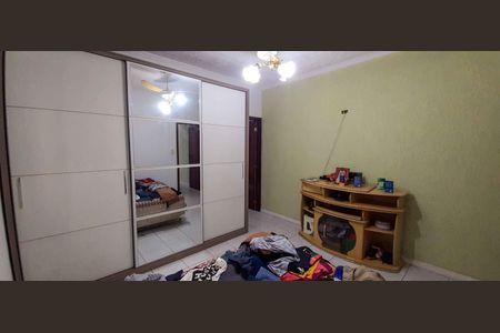 Casa à venda com 150m², 3 quartos e 2 vagas Casa à venda com 150m², 3 quartos e 2 vagasQuarto 2